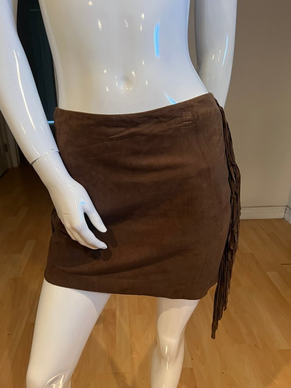 VINTAGE SANDRO SUEDE FRINGE MINI SKIRT SIZE 38 / 6 US